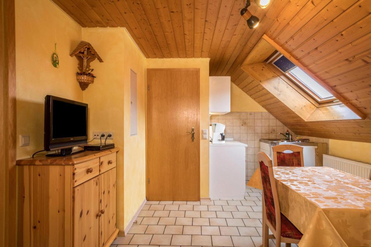Zapfs Bauernhof Stiefmuetterchen Apartment Tettnang Bagian luar foto